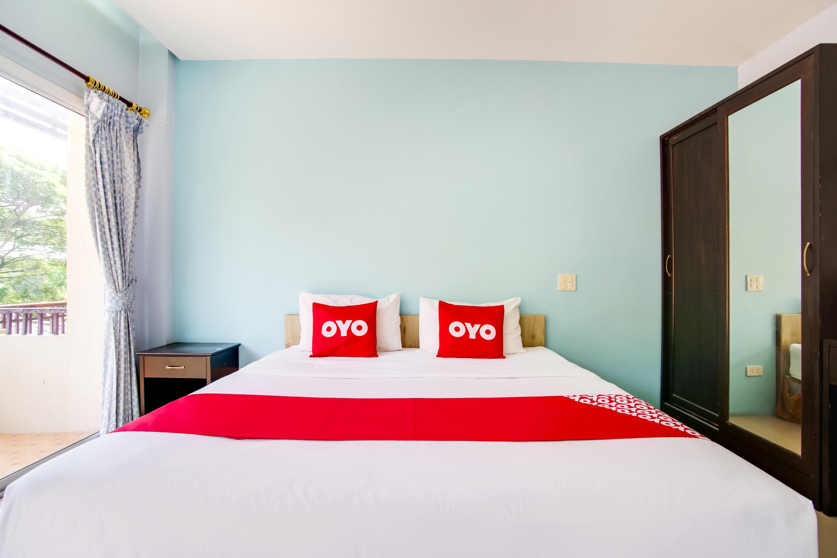 OYO 384 Ban Sabaidee Hotel Ayutthaya Bagian luar foto